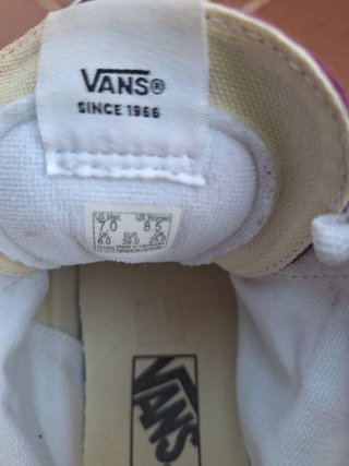 Deportivas Vans Media Caña Moradas