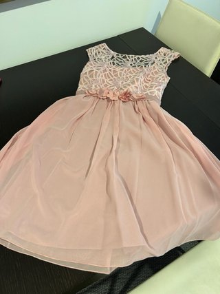 Vestido de fiesta rosa empolvado con encaje – XS