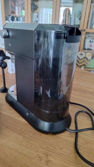 Cafetera Delonghi Dedica