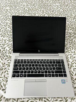 HP EliteBook i5 8ª Gen 14 Plata