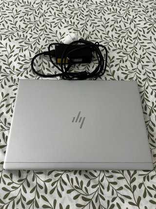 HP EliteBook i5 8ª Gen 14 Plata