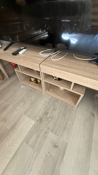 Mueble TV madera claro