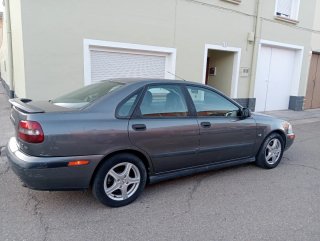 Volvo S40 2002