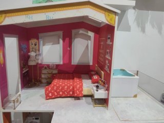 Casa de muñecas RH