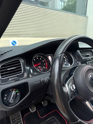 Volkswagen Golf 7 GTI MANUAL FULL EQUIP