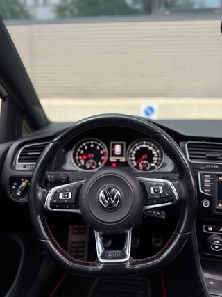 Volkswagen Golf 7 GTI MANUAL FULL EQUIP