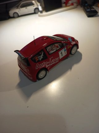 Citroën C2 Scalextric Auto-Laca