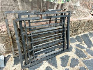 Puerta exterior 328x120cm