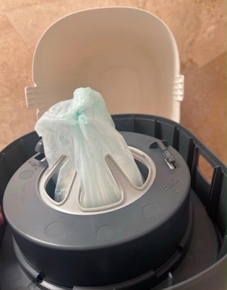 Papelera pañales Tommee Tippee + recambios
