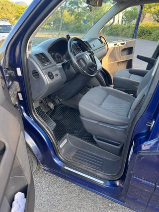 Volkswagen T5 multivan