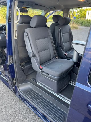 Volkswagen T5 multivan