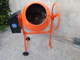Hormigonera Elèctrica Naranja Premix 135