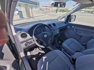 vw caddy  2010