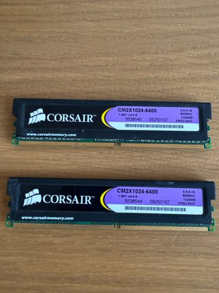 2x Corsair CM2X1024-6400 RAM 1GB DDR2