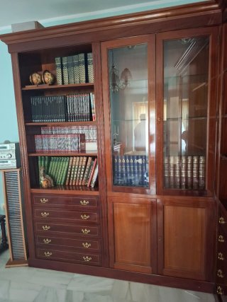 Librería de esquina a medida