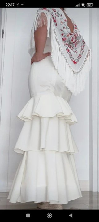 Vestido Flamenca Blanco Roto