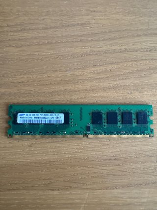 Memoria RAM Samsung 2GB DDR2