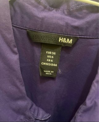 Camisa H&M morada manga corta