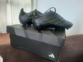 Botas de fútbol Adidas Copa Negras y Verdes n.30