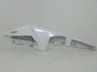 Carenado trasero izquierdo yamaha 13570 yzf-r 125