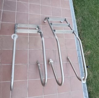 Escaleras de piscina metálicas