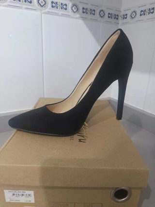 Zapatos de tacón negros