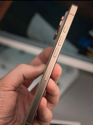 iPhone 16 Pro 128gb 92% Batería