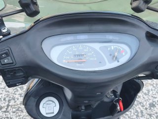 Kymco Movie XL 125cc Scooter Negra