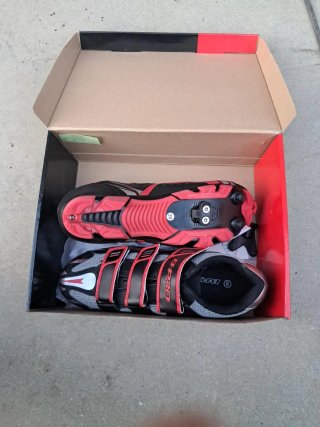 Calas B-PRO K10-1 Talla 39 Ciclismo MTB