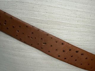 Cinturón piel de avestruz marrón vintage 125