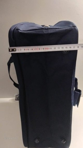 Maleta/Bolso Tommy Hilfiger Azul con Tiras Rojas