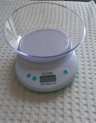 Báscula Digital DCOOK con Bol