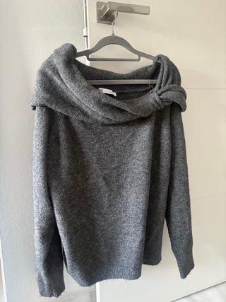 Jersey Zara gris oscuro cuello drapeado