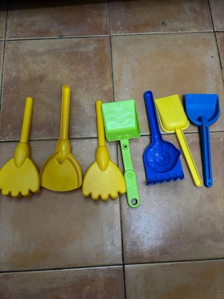 Juego de palas y rastrillo para arena