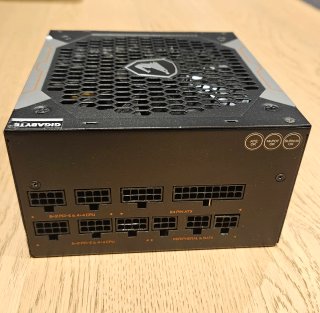 Fuente Alimentación 750w Aorus AP750GM Modular