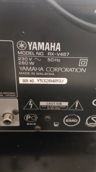 Yamaha RX-V467 Receptor AV + Mando