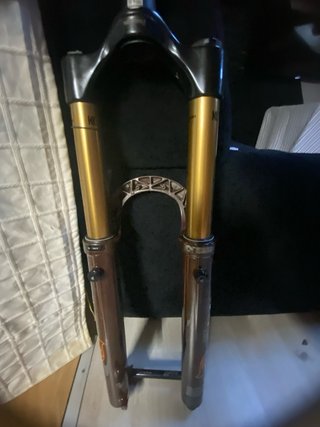 Horquilla Fox Factory 36 Grip 2