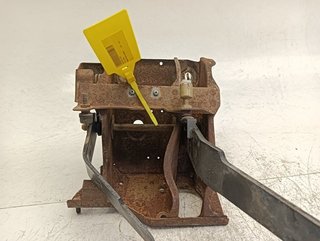 PEDAL FRENO NISSAN PATROL (K/W260)