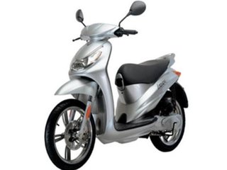 Carenado trasero izquierdo peugeot looxor . 28181