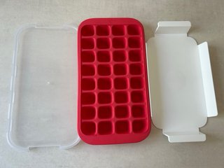 Cubitera Lekué XL Roja