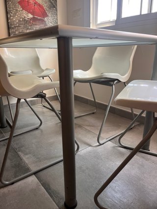 Mesa Cocina IKEA + 4 Sillas de Regalo