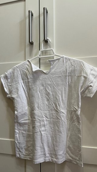 Blusa blancas con flores bordadas niña