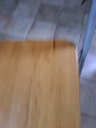 3 Taburetes madera y hierro 1m d altura.20€ c.u