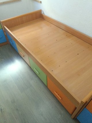Cama 90 con sinfonier y cajones