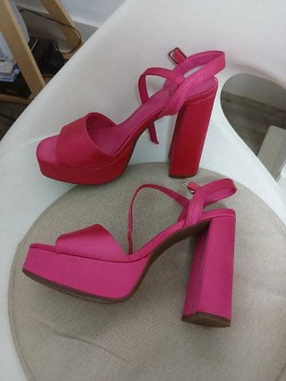 Zapatos de fiesta fucsia talla 39