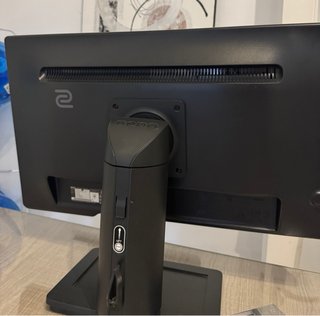 Monitor Gaming BenQ ZOWIE XL2411-B / XL2411P