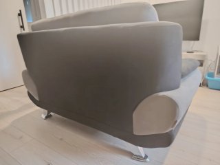 Sofá moderno beige y gris