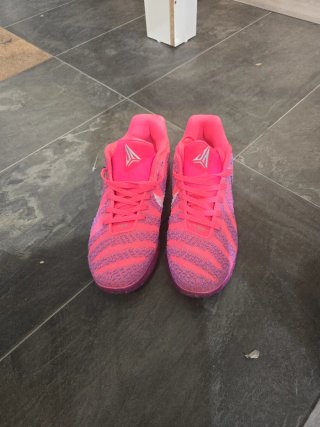 Nike rosas y moradas