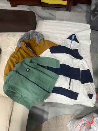 Conjunto Ropa Niño: Abrigo y Sudaderas Mayoral
