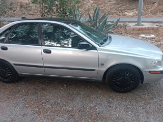 Volvo S40 2001